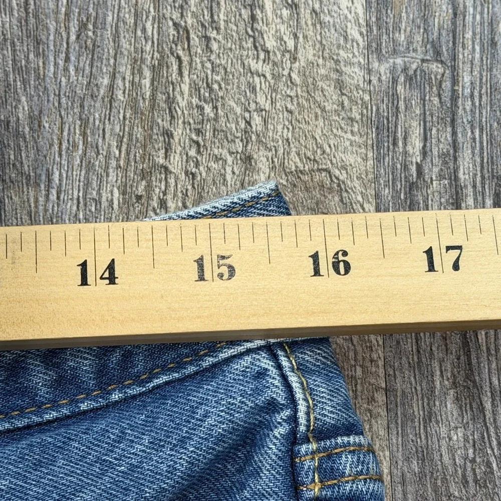 Levis 501 High Rise Jean Shorts Womens W31 Blue Denim Button Fly Distressed Hem